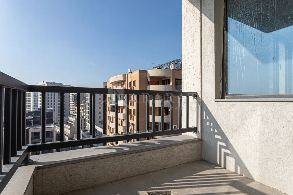 3-senyakanoc-bnakaran-vacharq-Yerevan-Arabkir