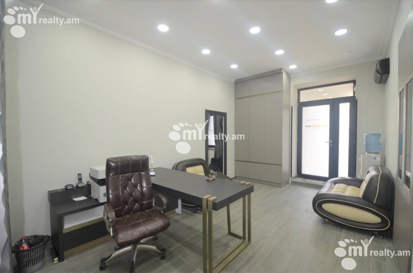 Commercial property for rent Vardanants St, Center Yerevan, 132375
