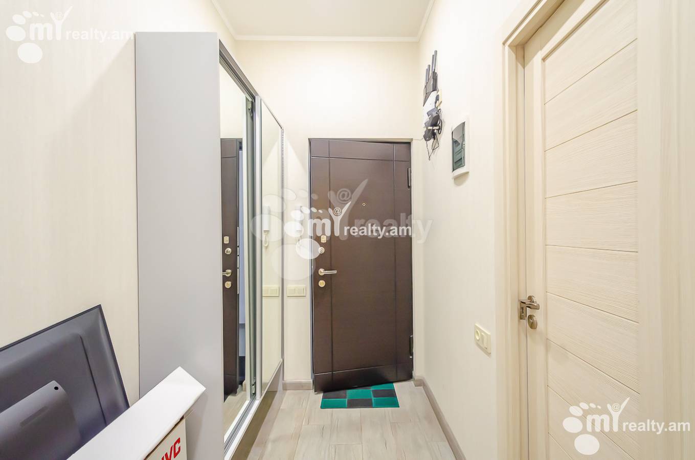 3 սենյականոց բնակարան  Եկմալյան փող, Կենտրոն Երևան, 153255