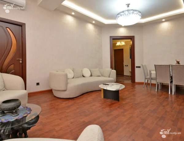 3-senyakanoc-bnakaran-vacharq-Yerevan-Arabkir