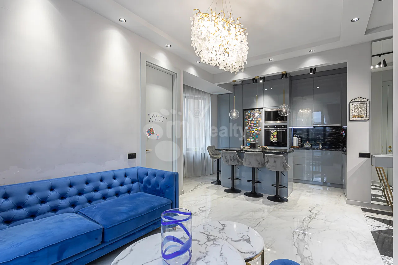 3 սենյականոց բնակարան վարձով Բուզանդի փող, Կենտրոն Երևան, 159631