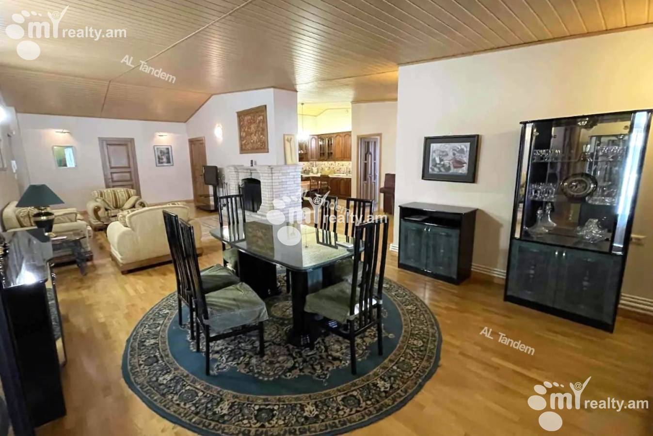 Снять 5 комнатную квартиру Туманян ул, Центр Ереван, 153165