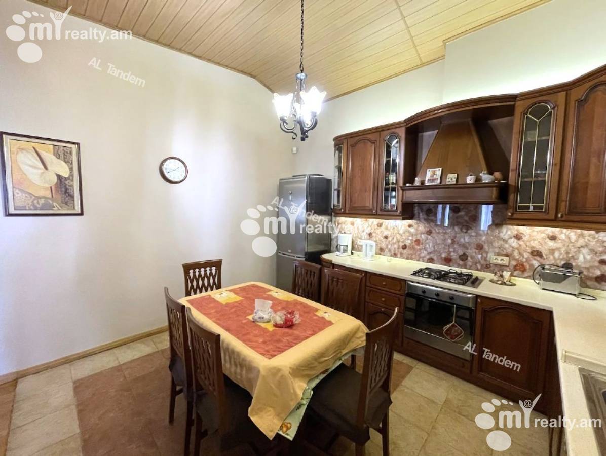 Снять 5 комнатную квартиру Туманян ул, Центр Ереван, 153165