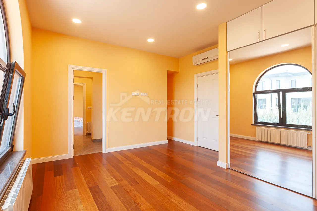 Առանձնատուն  Նեմրութ փողոց, Վահագնի թաղամաս Երևան, 158362