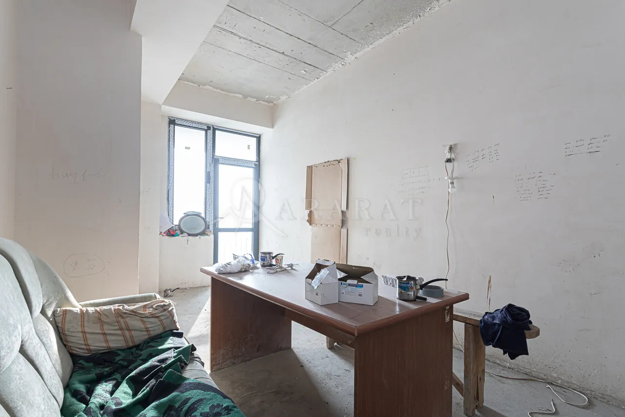 2 bedroom apartment for sale rue d'Aygestan 11, Center Yerevan, 157974