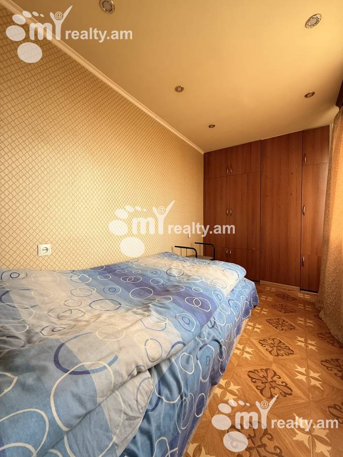 Купить 3 комнатную квартиру З.Андраники ул, Квартал Ваагни Ереван, 157197