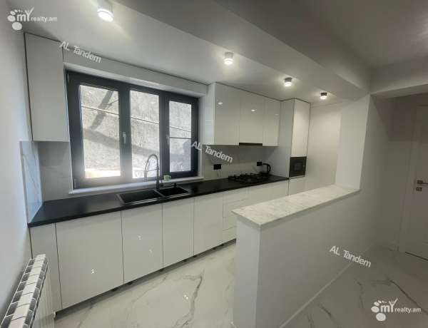 vardzov-tun/A.+Sargsyan+St/Ajapnyak/Yerevan