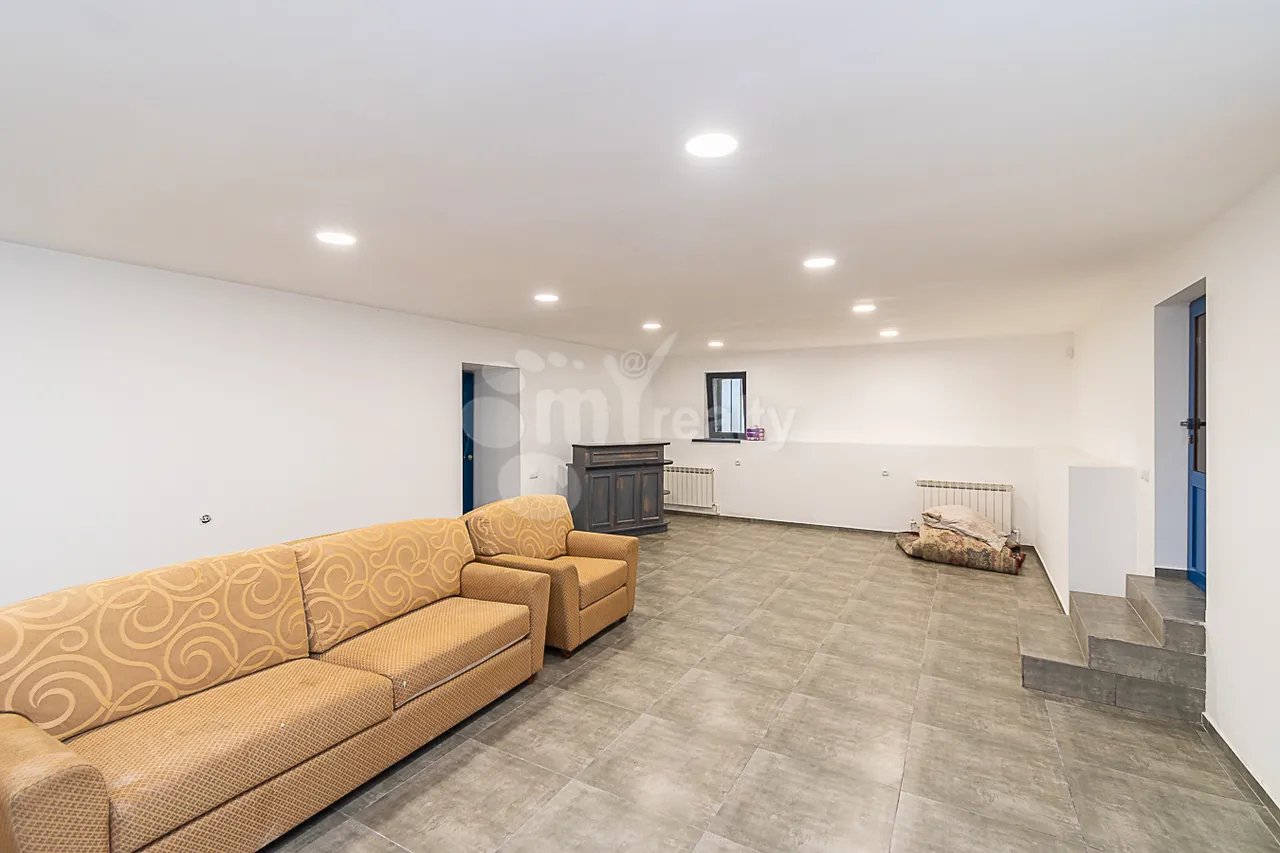 House for sale Pahlavunyats st, Tsaghkadzor Kotajk, 160992