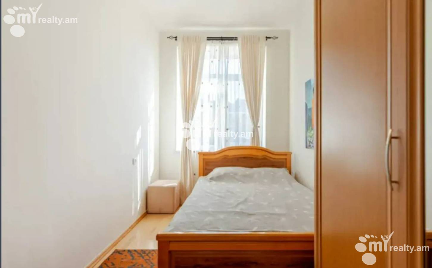 3 bedroom apartment for sale خیابان سایات نووآ, مرکز شهر ایروان, 154108