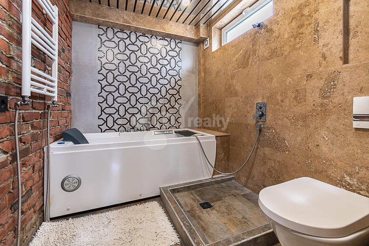 3 bedroom apartment for sale Vardanants St, Center Yerevan, 159754