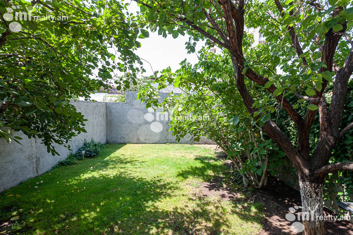 Առանձնատուն  Կամարակ 1-ին նր, Քանաքեռ-Զեյթուն Երևան, 152431