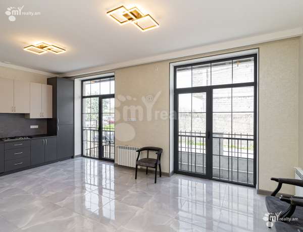 arandznatun-vacharq-Yerevan-Arabkir