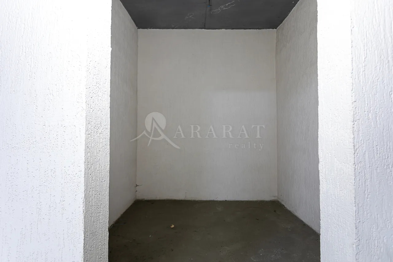 4 bedroom apartment for sale Pushkin St, Center Yerevan, 157581