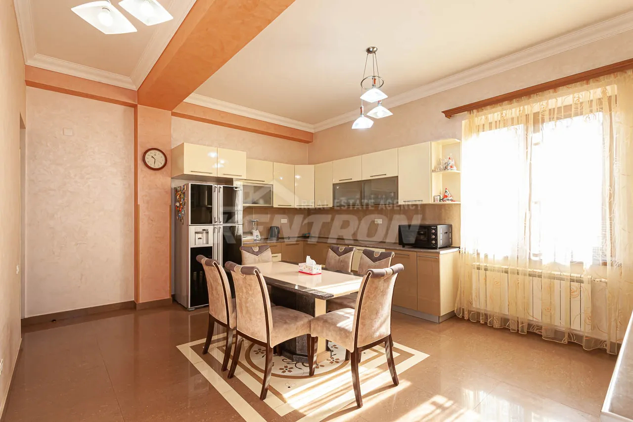 House for sale Teryan st, Avan Yerevan, 157307