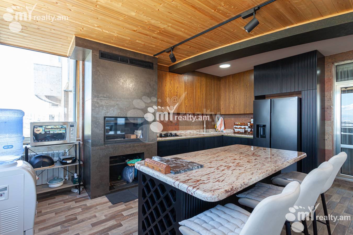 5 bedroom apartment for sale Tsitsernakaberd Highway, Center Yerevan, 149530