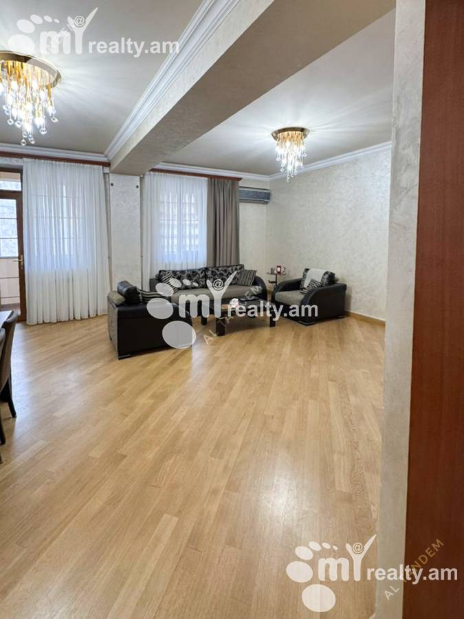3 սենյականոց բնակարան  Սարյան փող, Կենտրոն Երևան, 127177