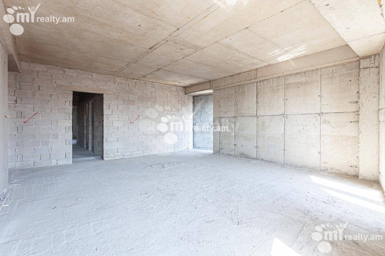 4 bedroom apartment for sale Leo St, Center Yerevan, 152660