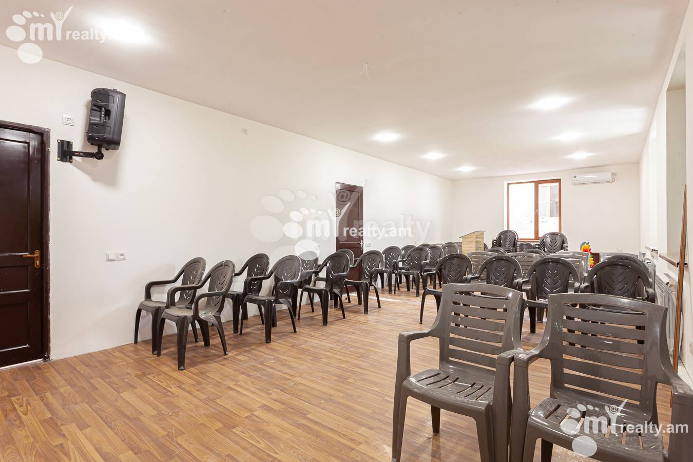 Commercial for sale خیابان Hasratian., آچاپنیاک ایروان, 155404