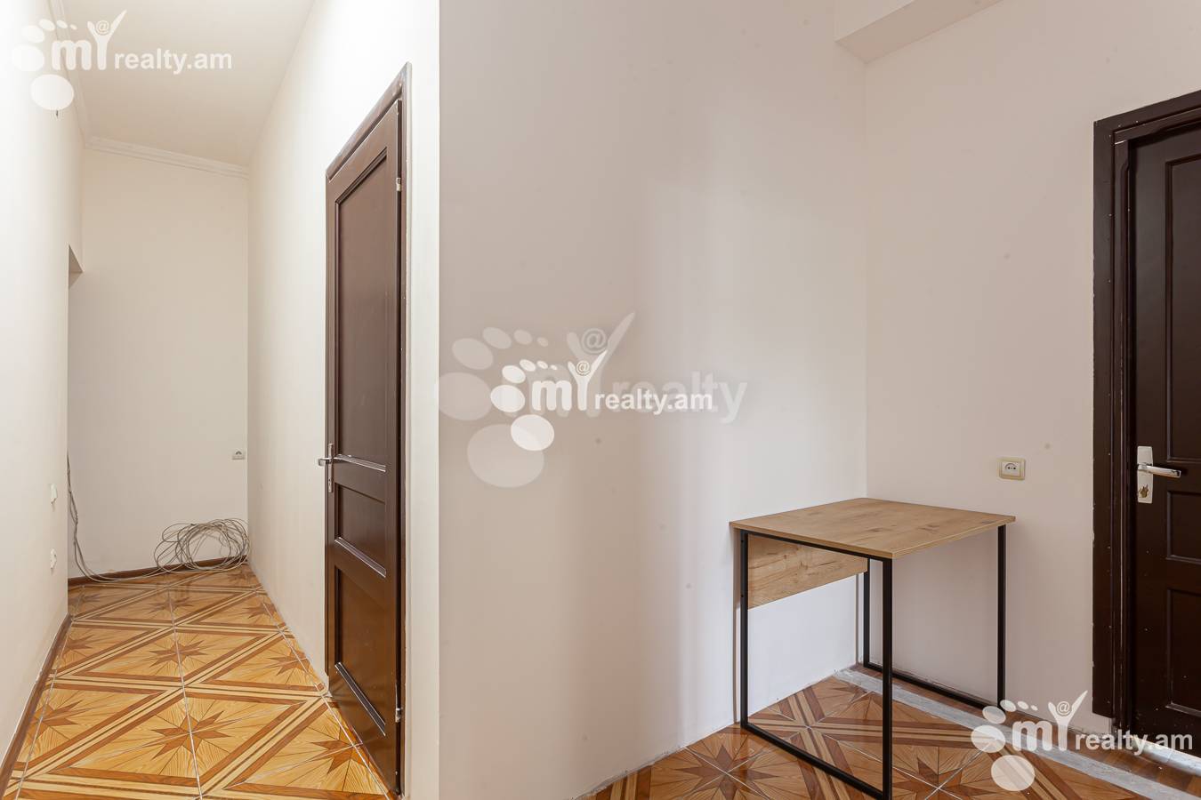 Commercial for sale خیابان Hasratian., آچاپنیاک ایروان, 155404