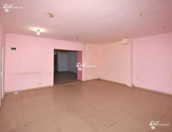 komercion-vacharq-Yerevan-Center
