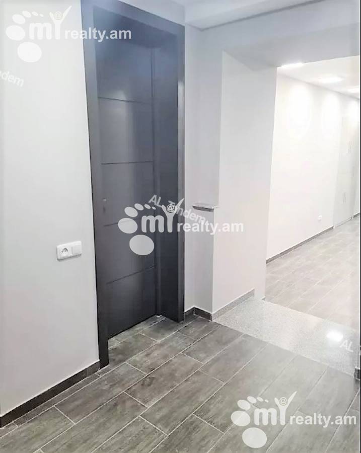 Commercial property for rent Mashtots Ave, Center Yerevan, 140295
