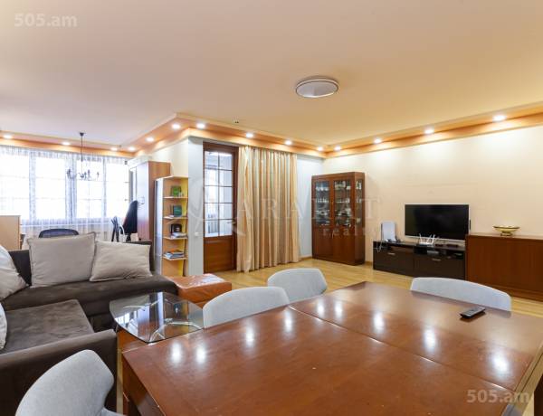 bnakaran/6-senyakanoc/Aram+St+side/Center/Yerevan