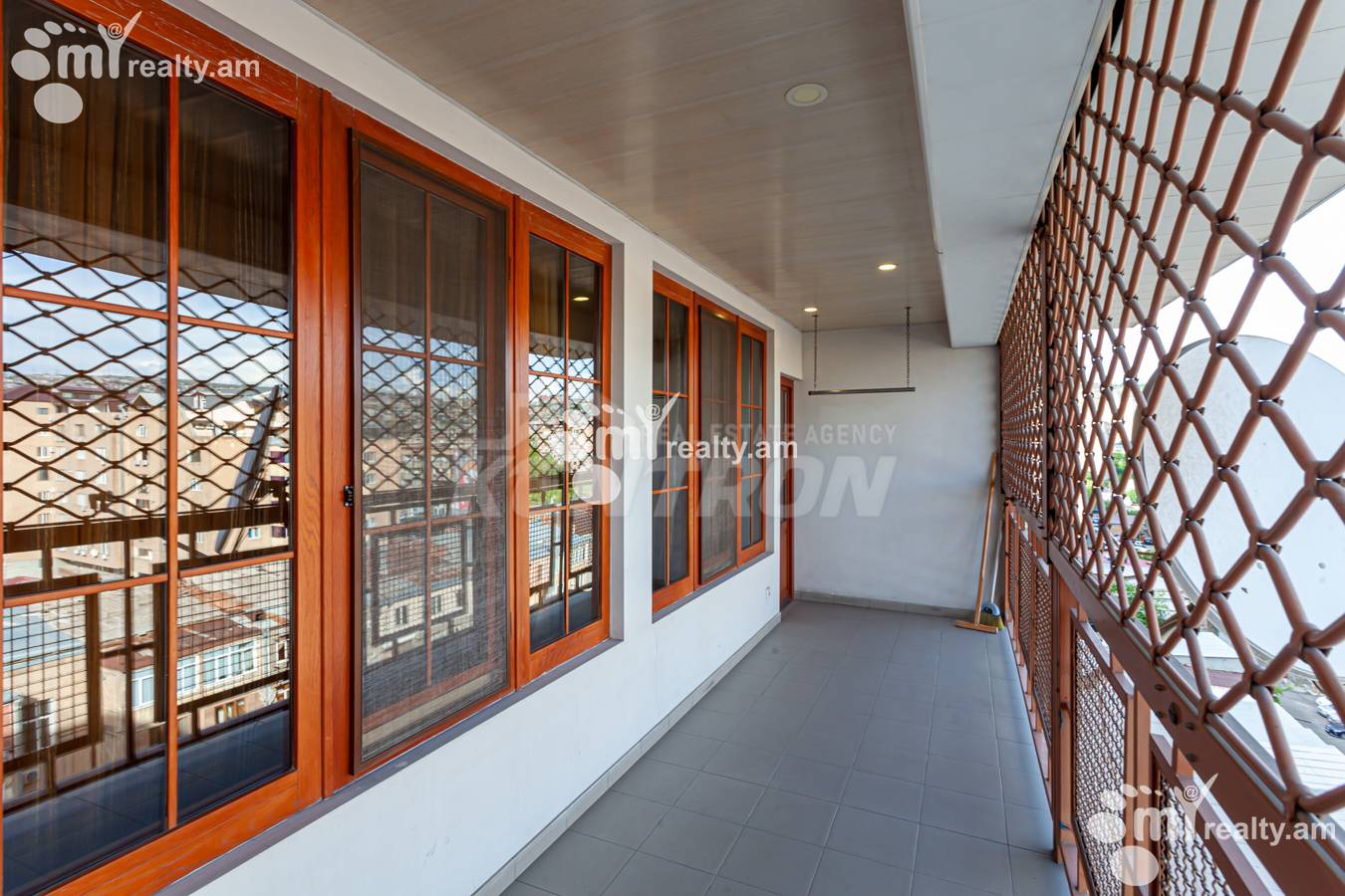 6 bedroom apartment for sale Aram St side, Center Yerevan, 154609