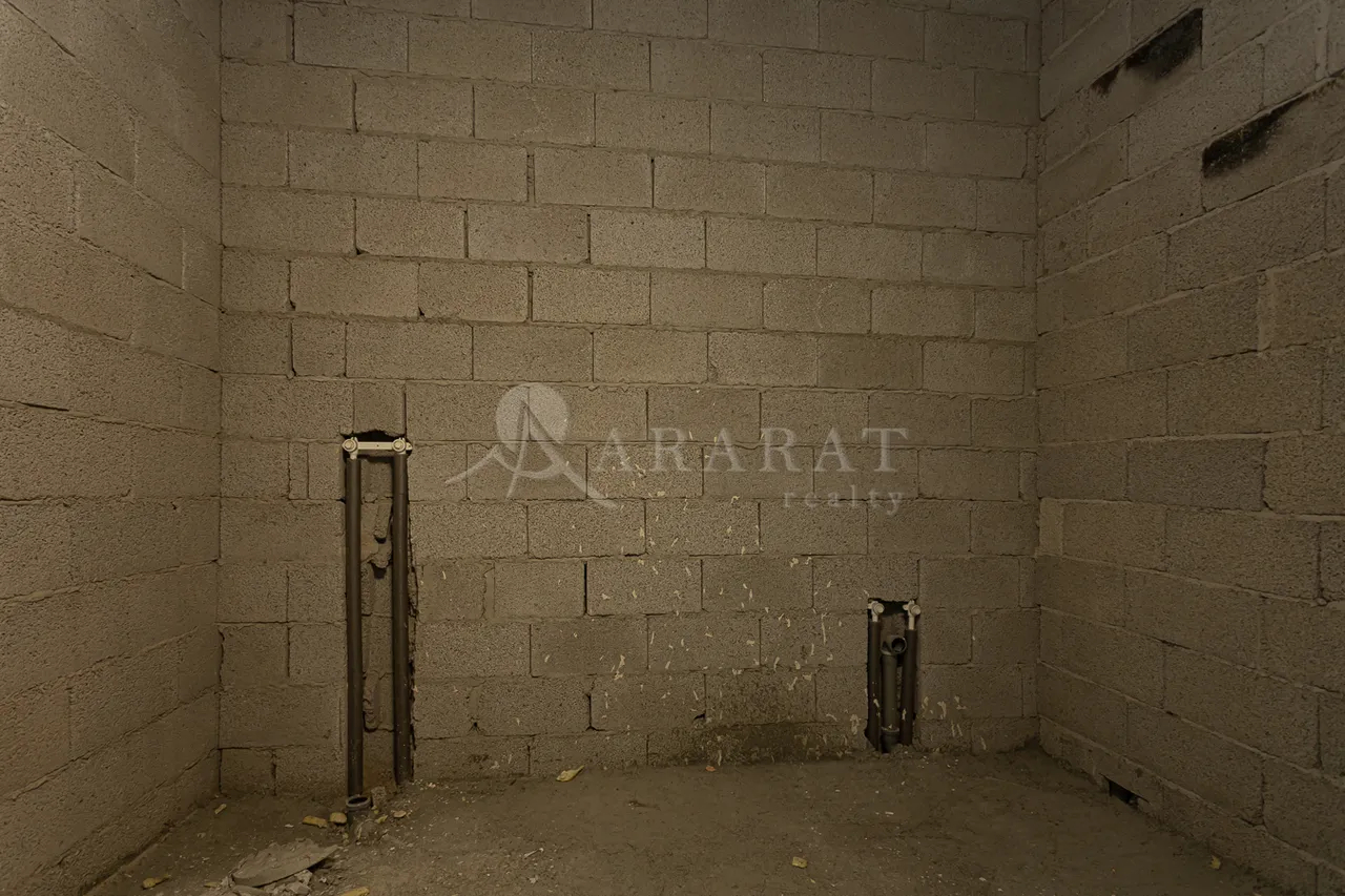 4 bedroom apartment for sale Sevak St, Quanaquère-Zeytoun Yerevan, 157491