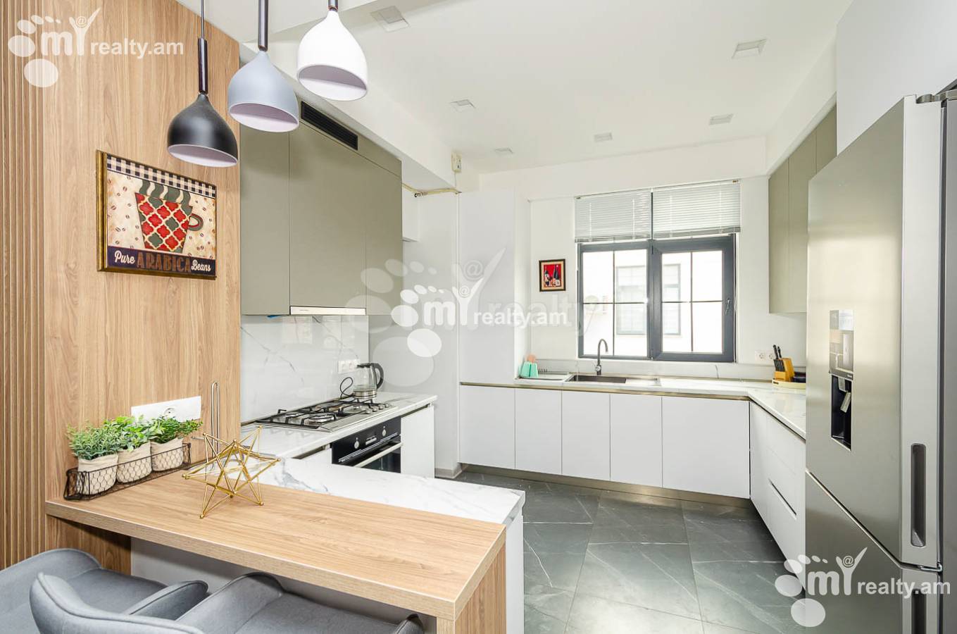 3 bedroom apartment for sale Antarayin, L.Azgaldyan street,, Center Yerevan, 151968