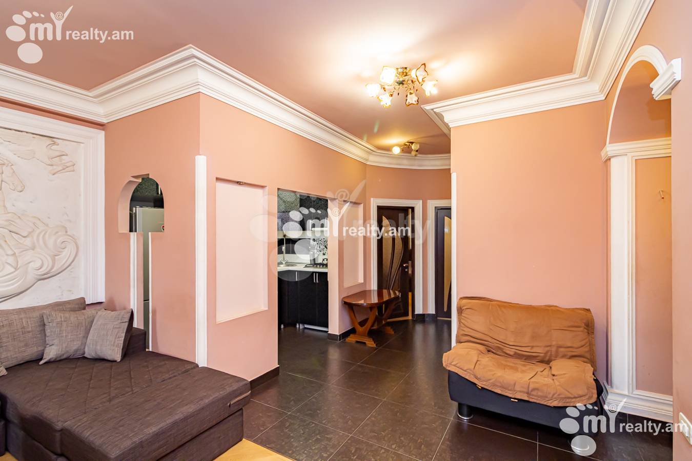 3 սենյականոց բնակարան վարձով Տերյան փող, Կենտրոն Երևան, 148444