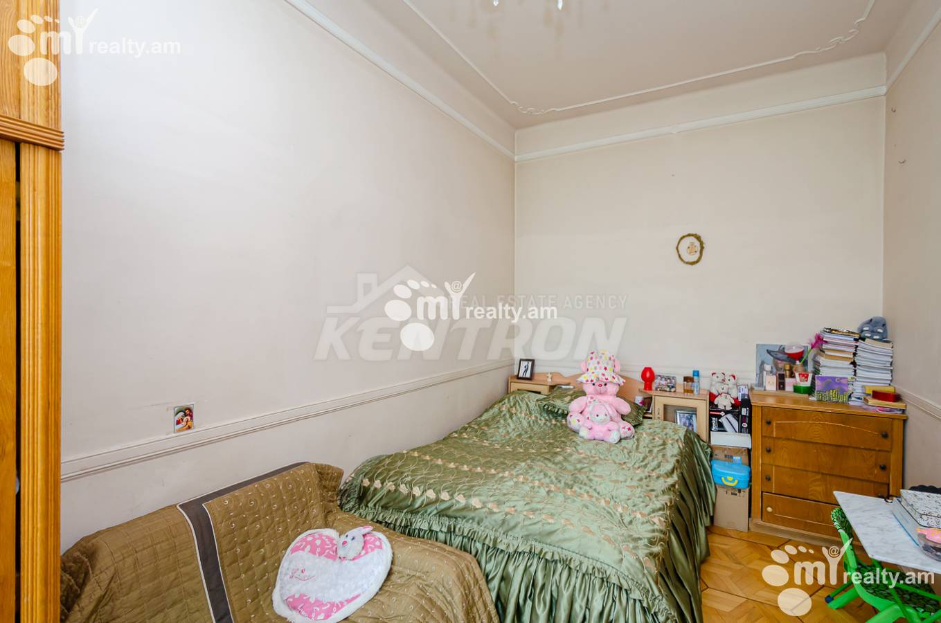 3 սենյականոց բնակարան  Չարենցի փող, Կենտրոն Երևան, 152399