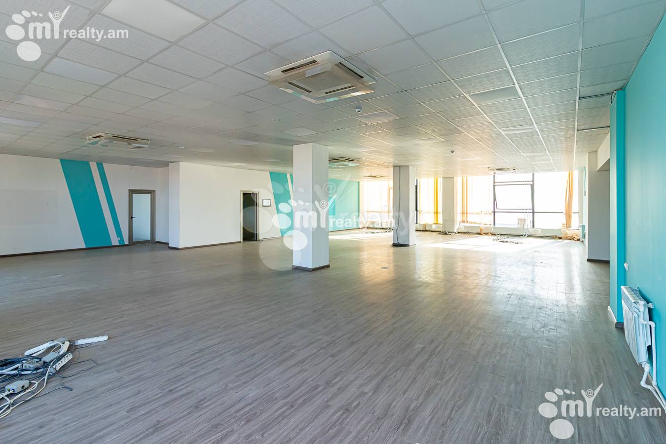 Commercial for rent خیابان هاکوبیان, عربگیر ایروان, 139905