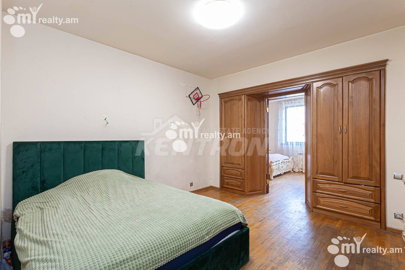 4 bedroom apartment for sale Sayat-Nova Ave, Center Yerevan, 153970