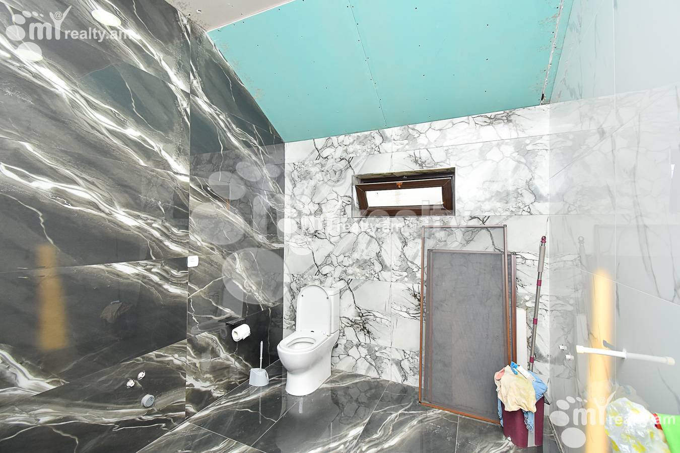 House for sale Davtashen 10 St, Dawtaschen Yerevan, 134418