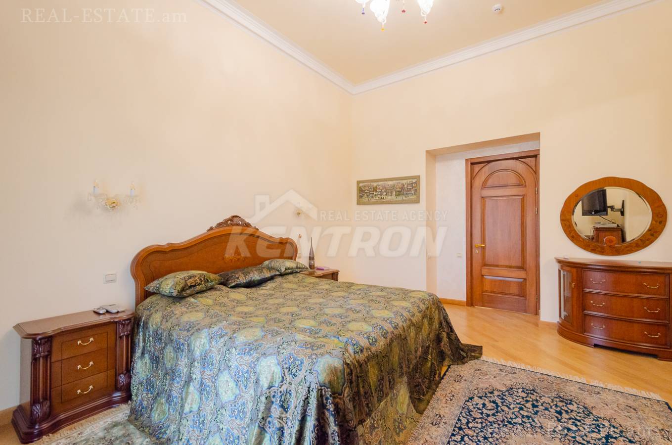 4 bedroom apartment for sale rue d'Abovyan, Center Yerevan, 137151