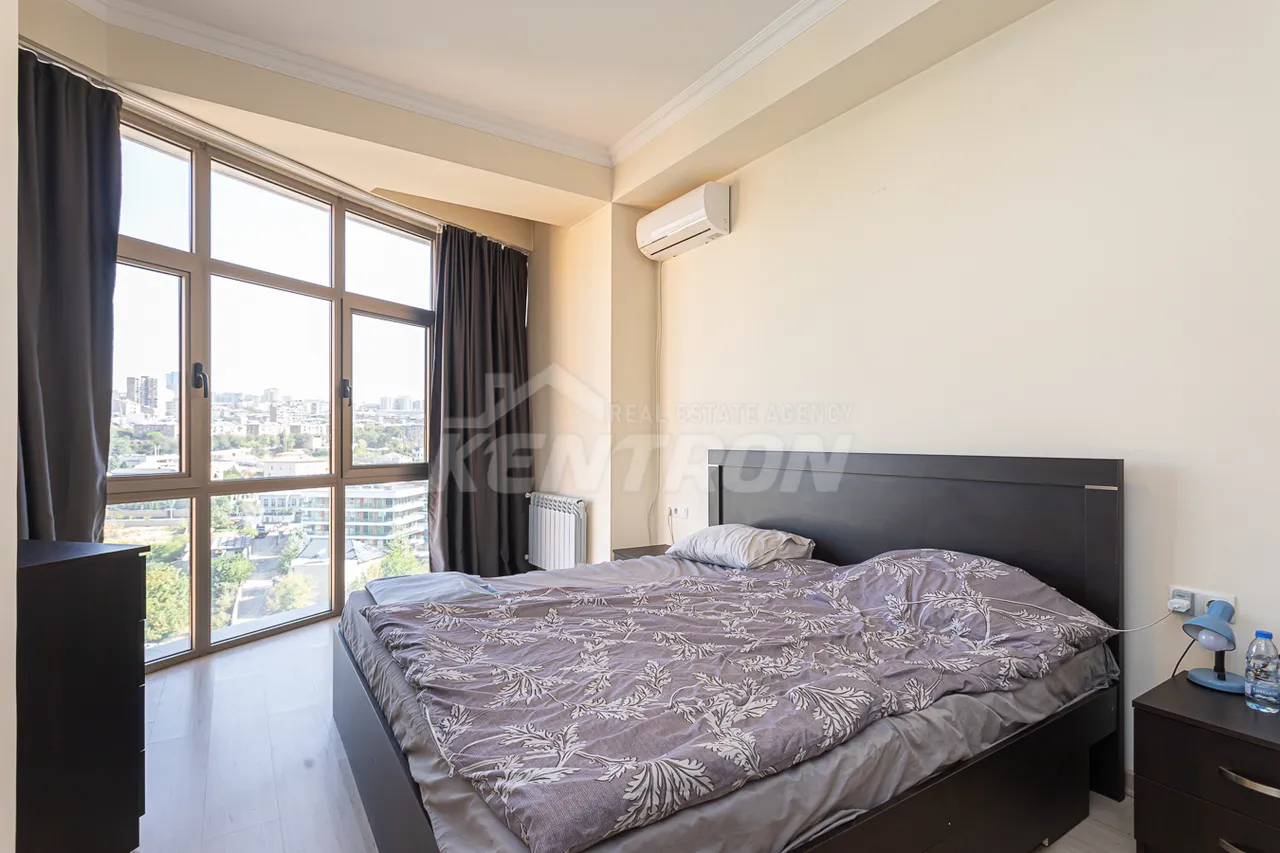 Купить 4 комнатную квартиру Антараин ул, Центр Ереван, 157844