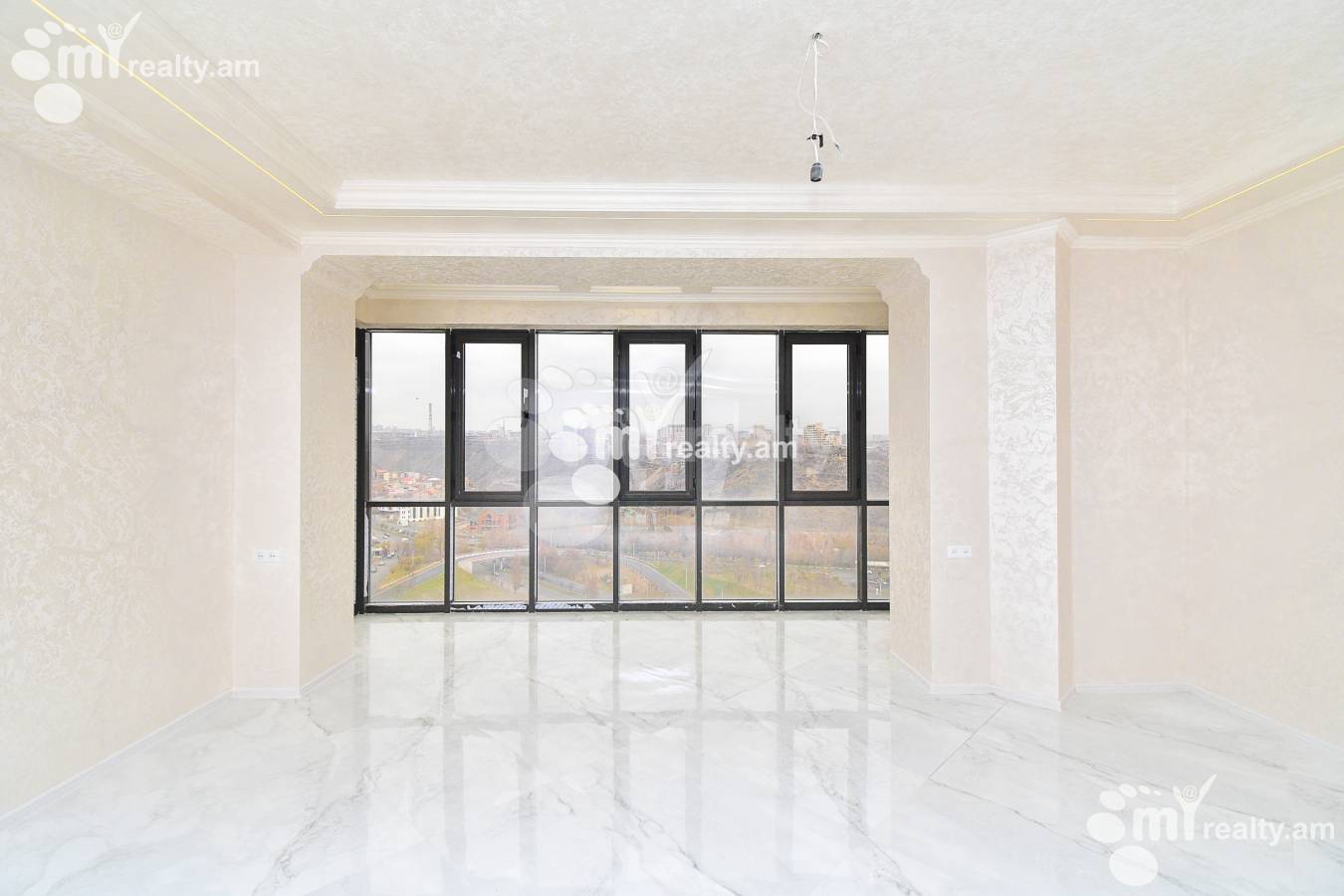 Снять 3 комнатную квартиру Сасна Црер ул., Давташен Ереван, 151316