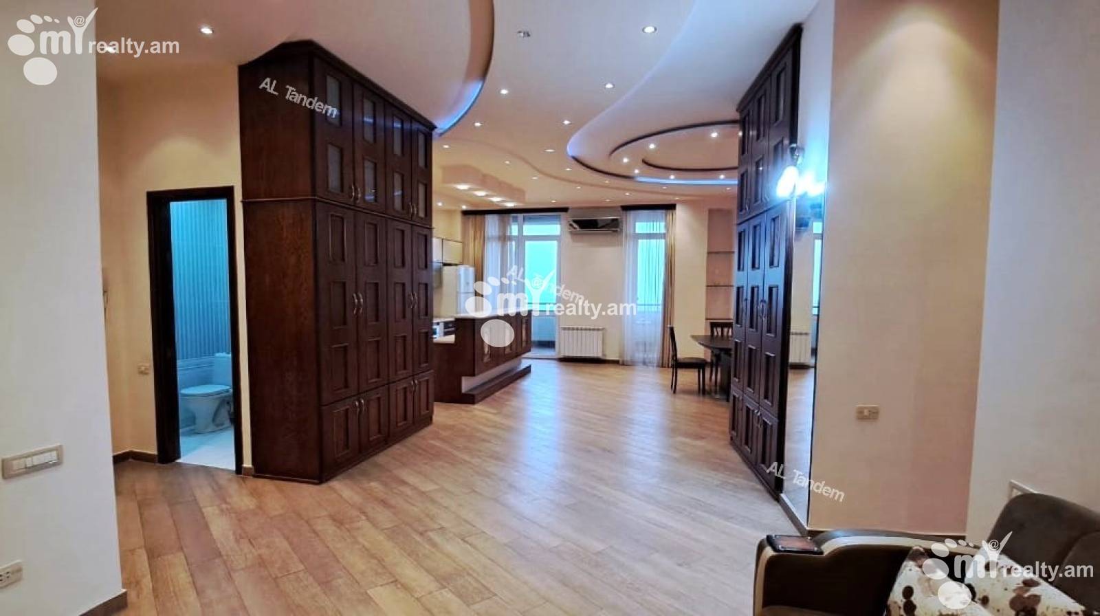 4 bedroom apartment for sale Dzorap St, Center Yerevan, 154386