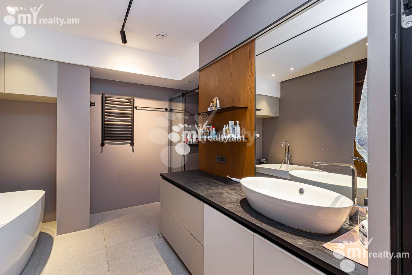 3 bedroom apartment for sale خیابان تومانیان, مرکز شهر ایروان, 152195