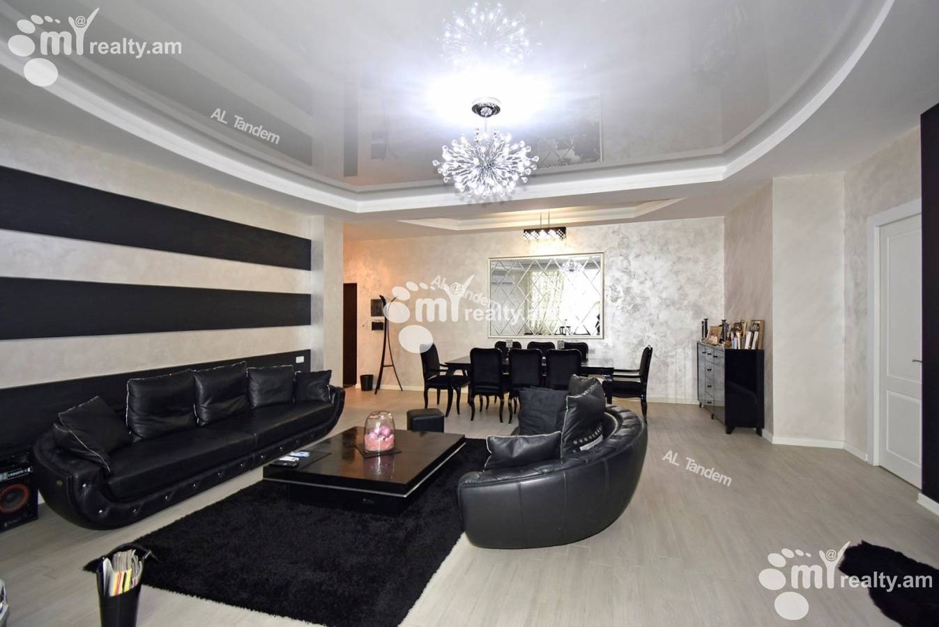 Купить 3 комнатную квартиру Антараин ул, Центр Ереван, 128202