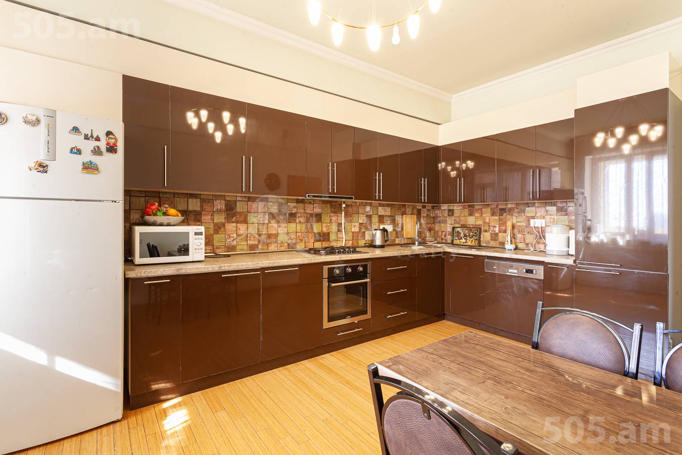 5 bedroom apartment for sale خیابان آرگیشتی, مرکز شهر ایروان, 154749