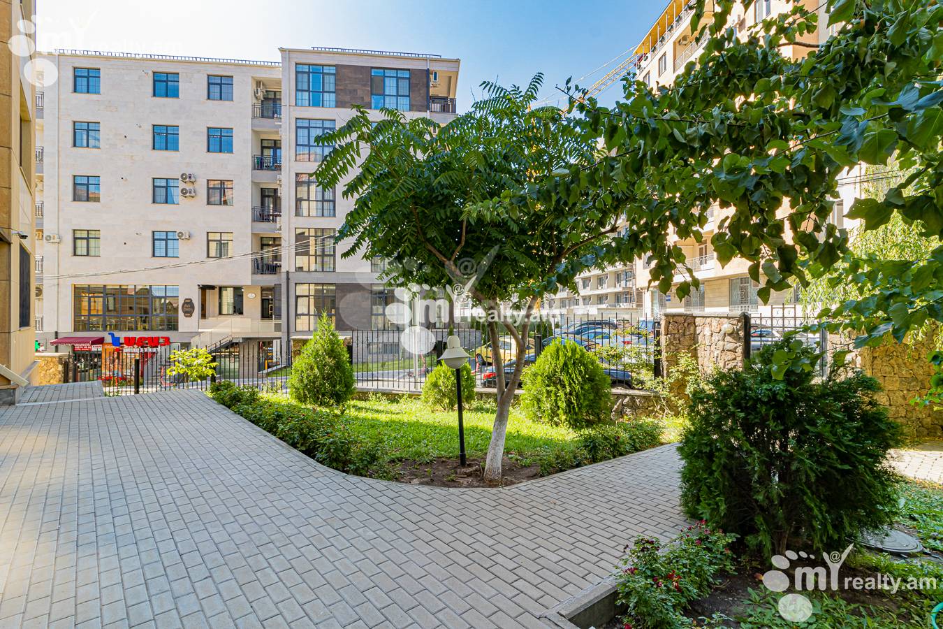 3 bedroom apartment for sale خیابان آنتارایین, مرکز شهر ایروان, 154889