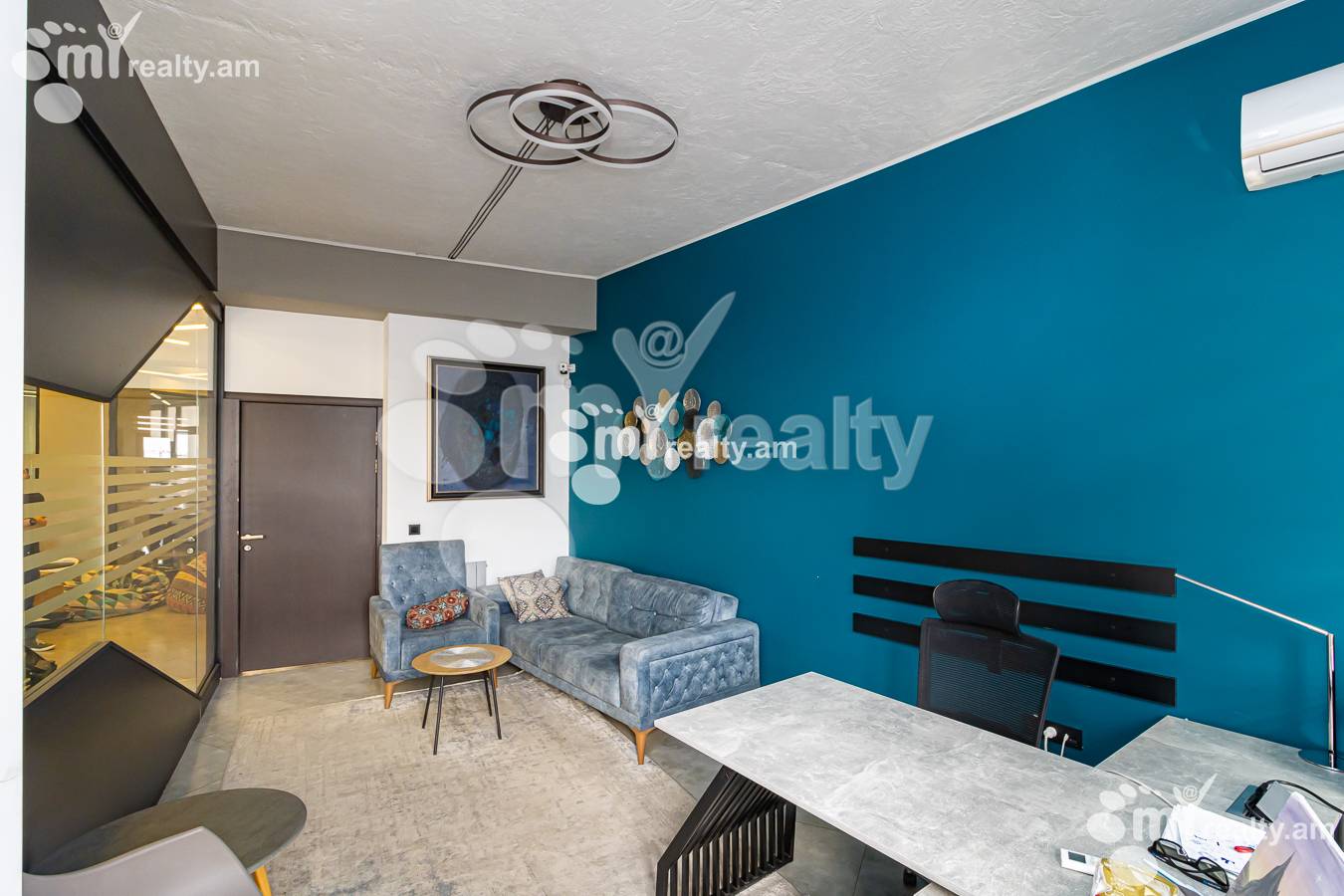Կոմերցիոն տարածք վարձով Ադոնց փող, Արաբկիր Երևան, 136532