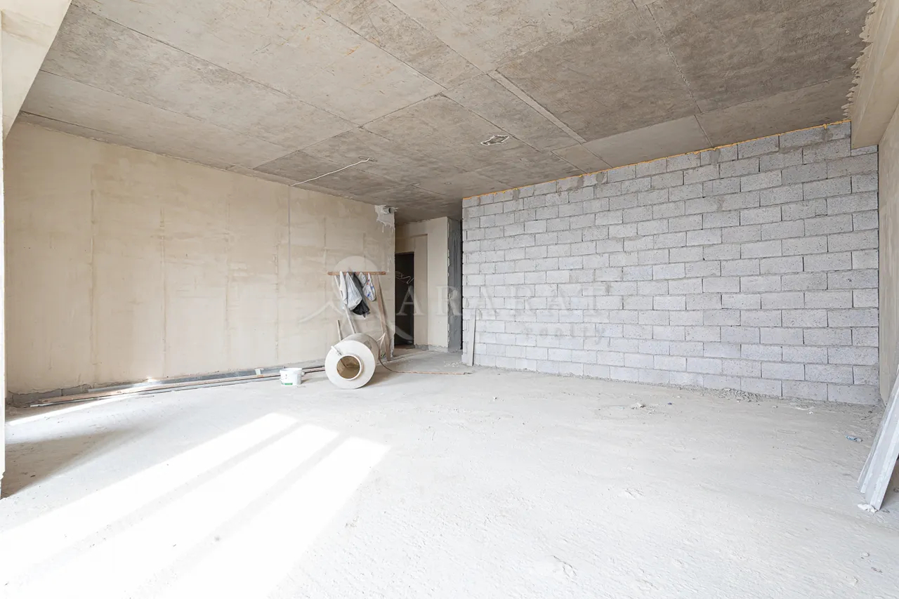 4 bedroom apartment for sale Antarayin, Rue Leonid Azgaldyan, Center Yerevan, 157991