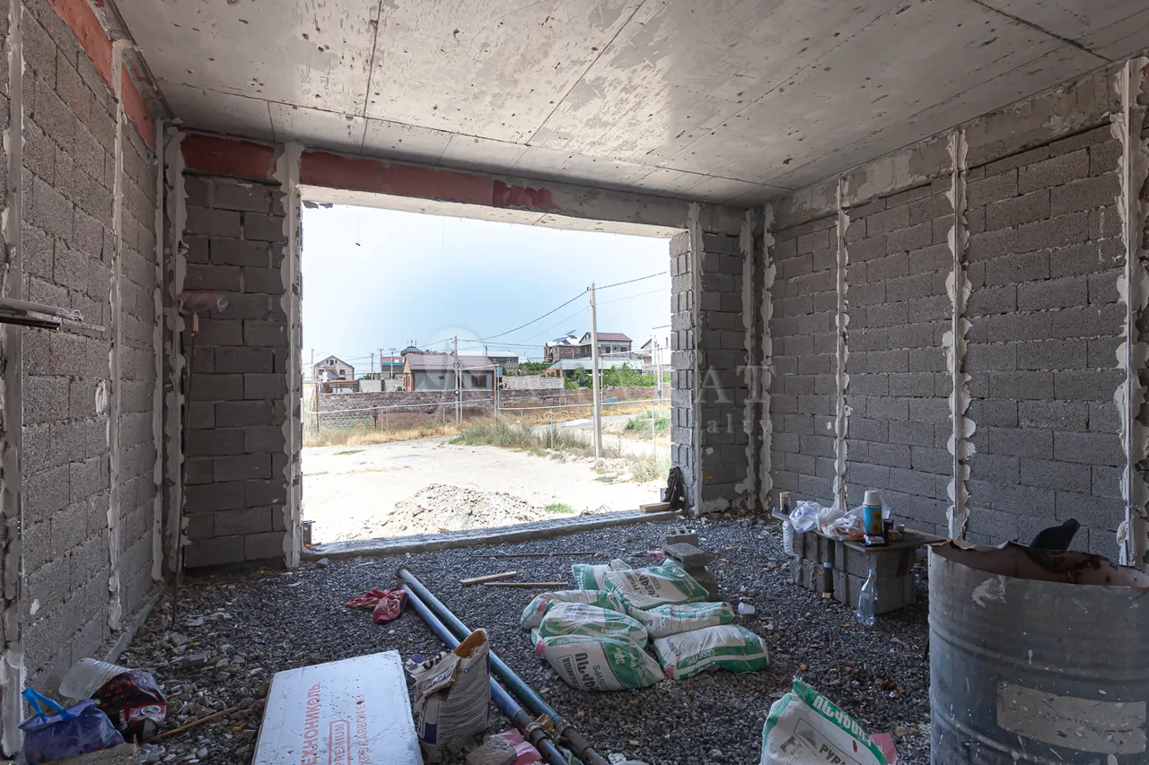 House for sale Silikyan district, Adshapnjak Yerevan, 157381