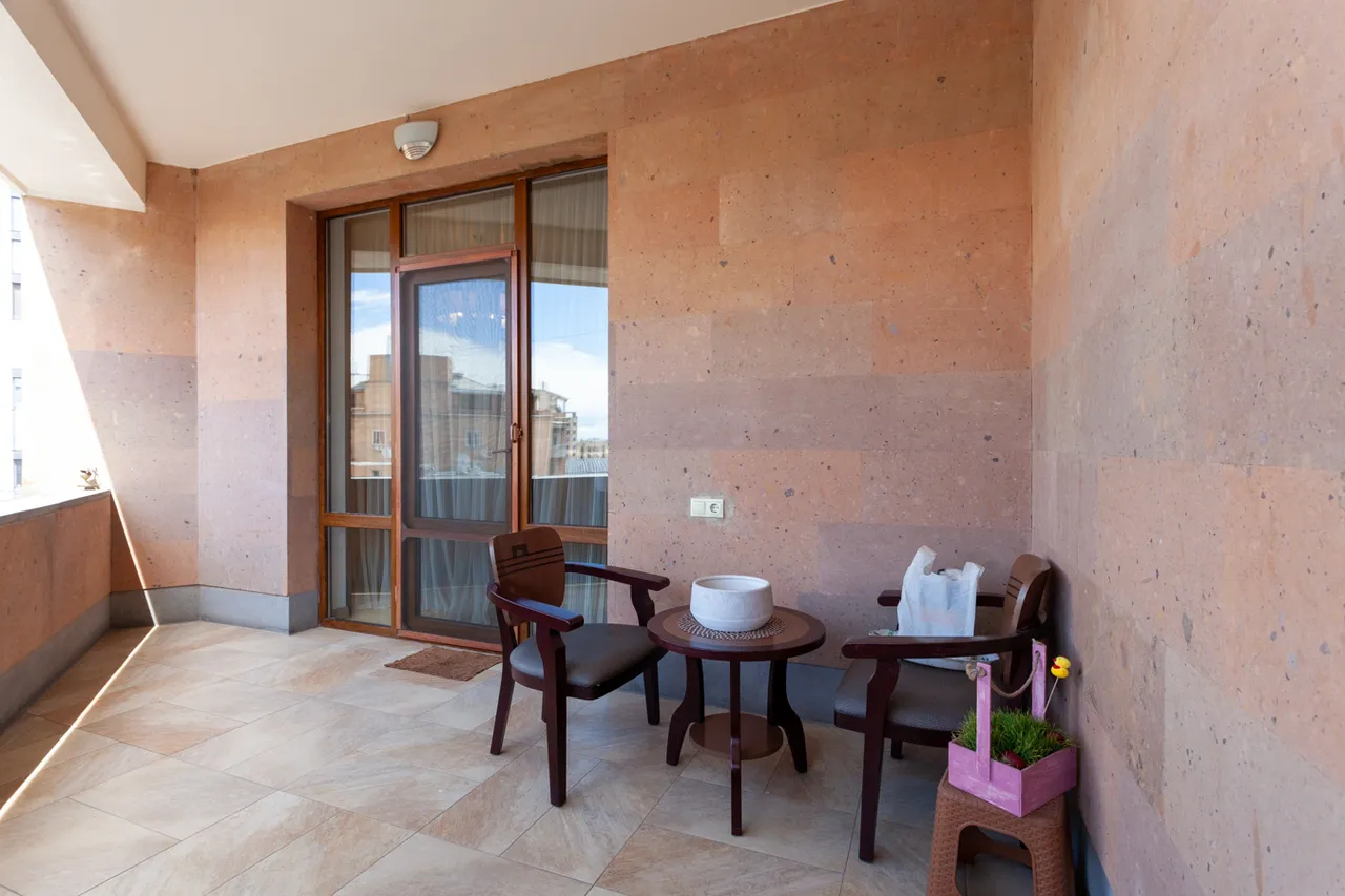 3 սենյականոց բնակարան վարձով Հյուսիսային պող, Կենտրոն Երևան, 158853