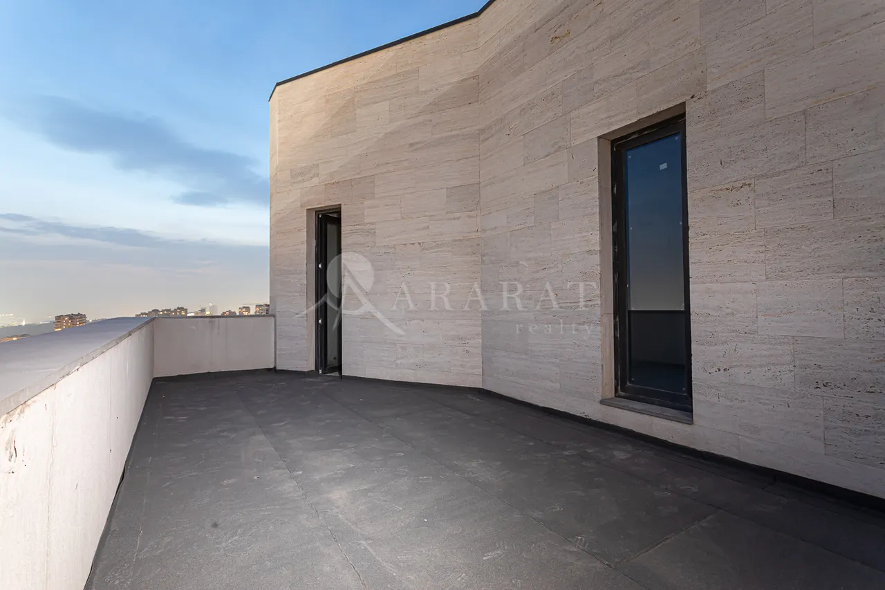 4 bedroom apartment for sale Antarayin St, Center Yerevan, 157678