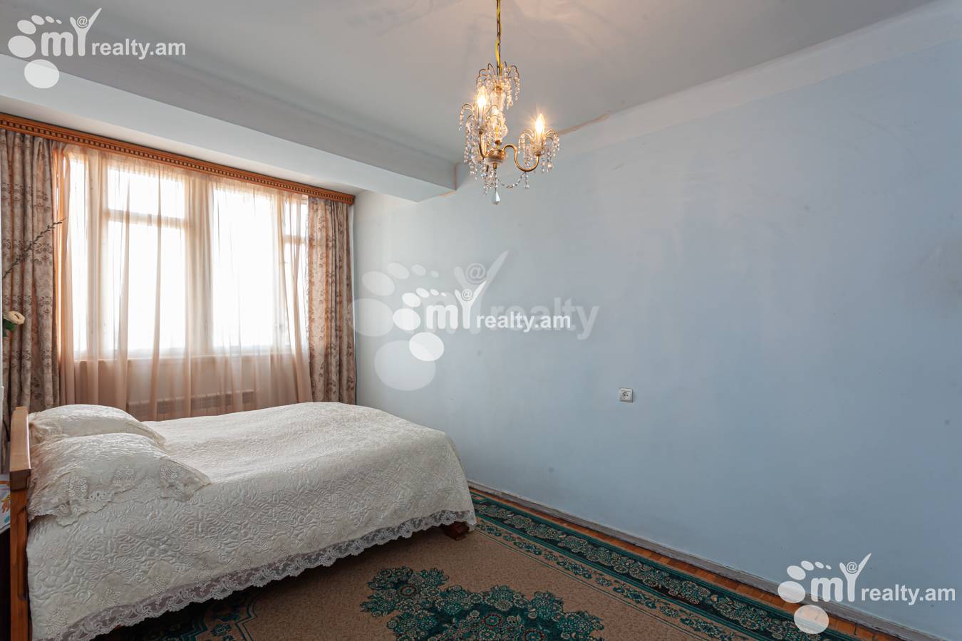 3 bedroom apartment for sale خیابان سایات نووآ, مرکز شهر ایروان, 150921