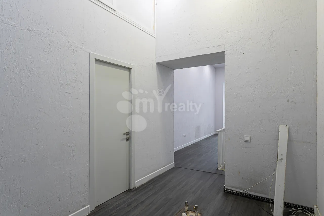Commercial property for rent Vardanants St, Center Yerevan, 159999