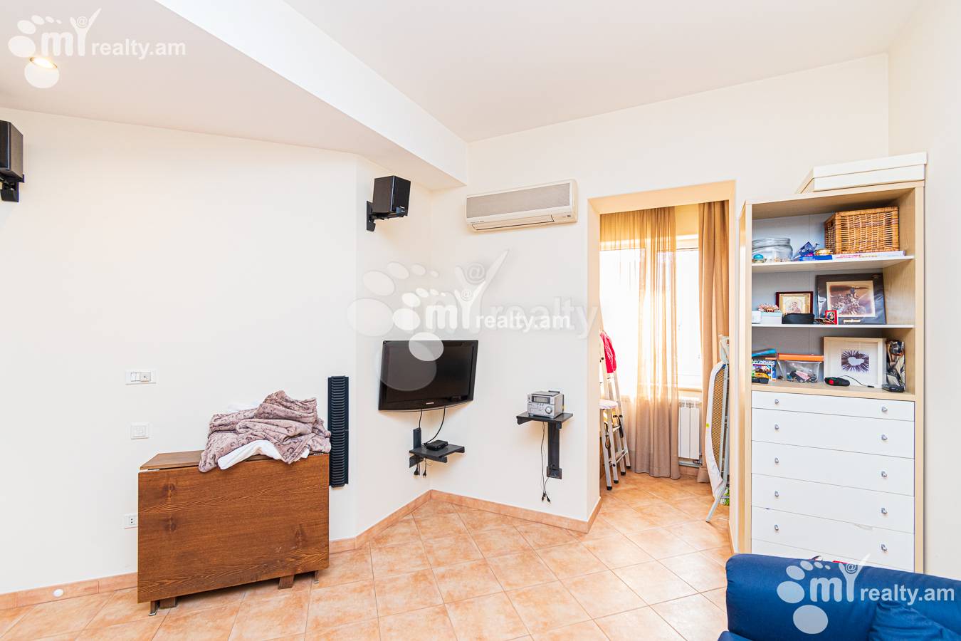 5 bedroom apartment for sale A.Manukyan St, Center Yerevan, 151945